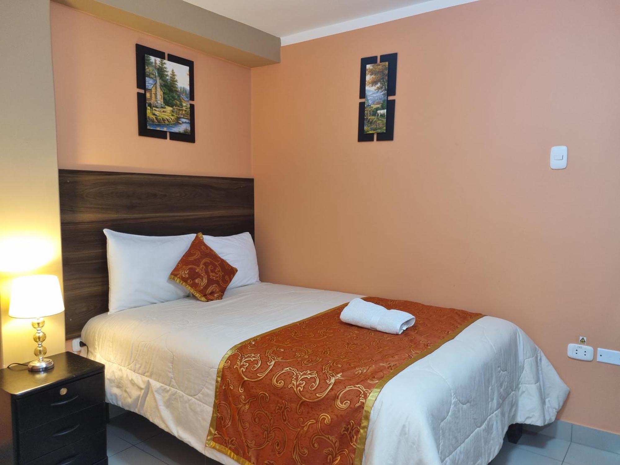 Hotel Los Nogales Cajamarca Esterno foto